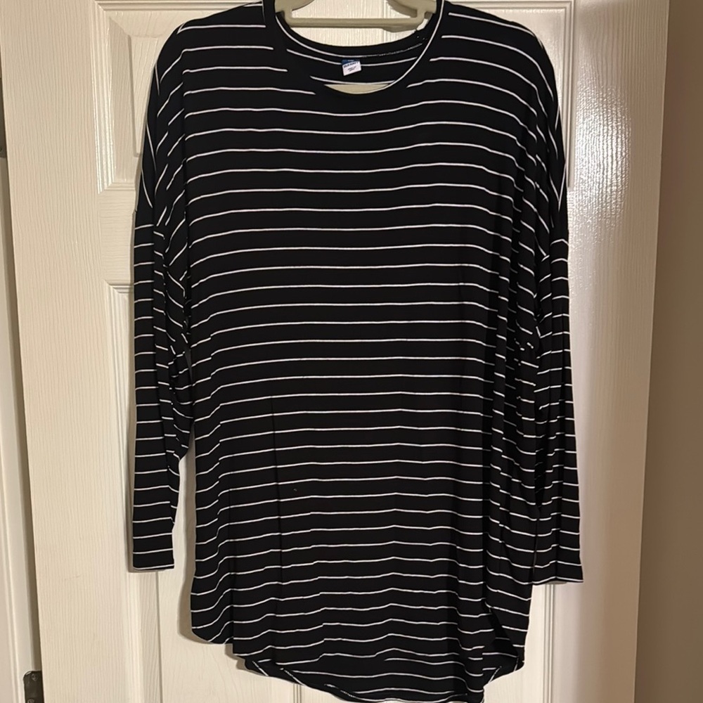 Old Navy Black & White Tunic